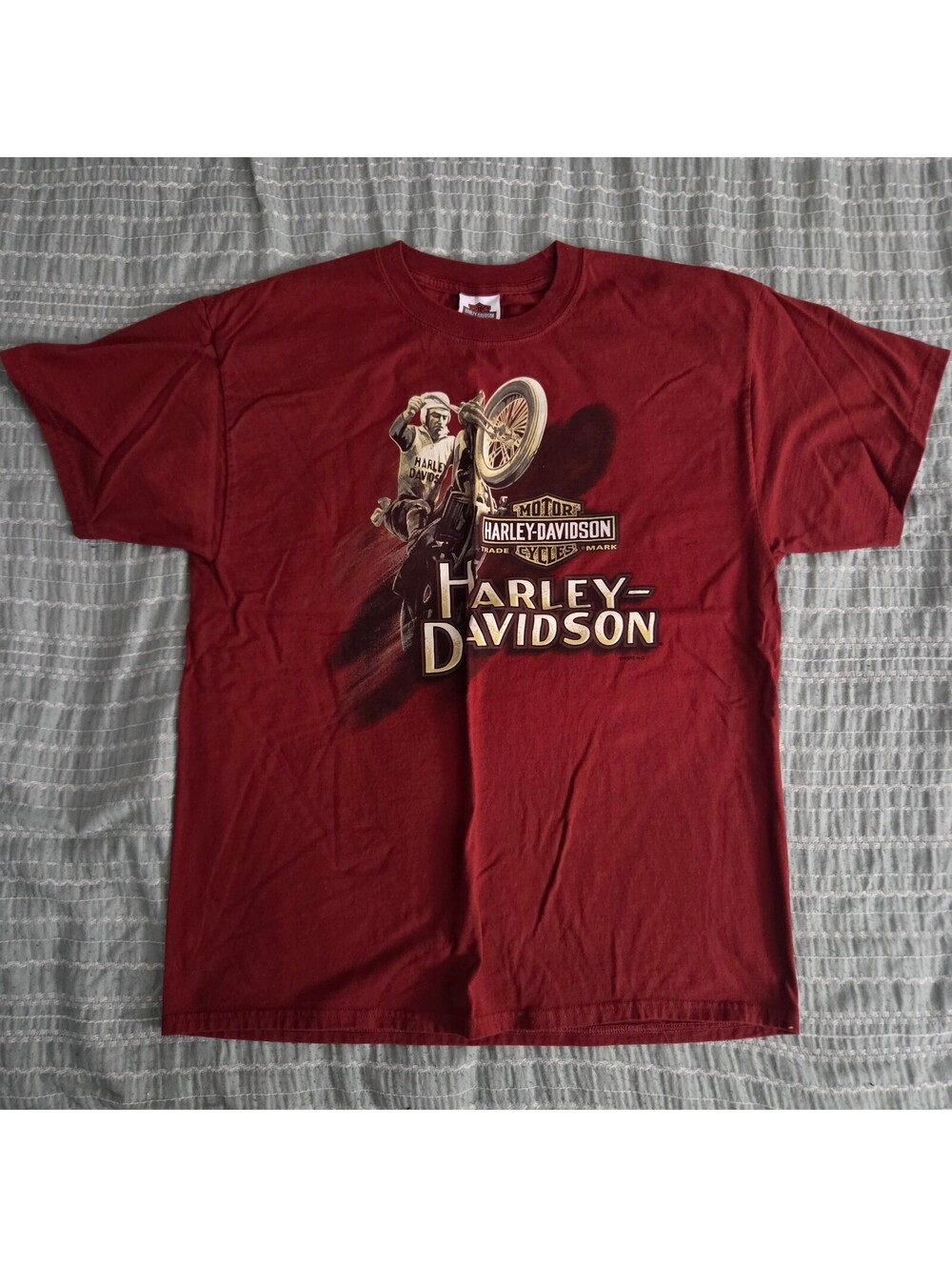 Harley-Davidson red motorcycle graphic T-shirt